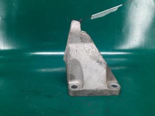 Кронштейн двигателя правый GS350 GS300 05-11 2008 Седан 3.5 2GR-FSE