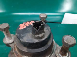 Ступица передняя правая GS350 GS300 05-11 2008 Седан 3.5 2GR-FSE