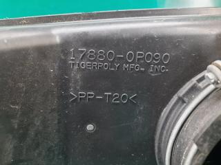 Резонатор воздушного фильтра VENZA 09-16 2011 Внедорожник 3.5 2GR-FE