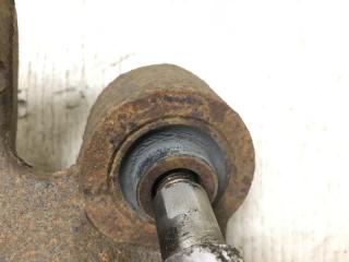 Цапфа задняя левая SORENTO XM 09-14 2010 XM 3.5 G6DC