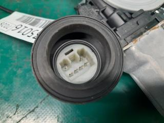 Стеклоподъемник задний правый CAMRY 40 06-11 2008 Седан 2.4 2AZFE