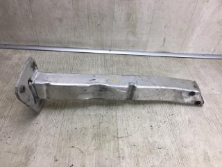 Кронштейн усилителя переднего бампера правый DART 12-16 2015 PF 2.4 ED8