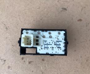 Кнопка стеклоподъемника SIENNA 11-16 2014 Внедорожник 3.5