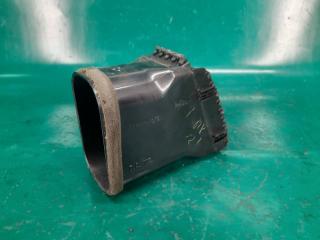 Дефлектор воздушный левый CAMRY 30 02-06 2005 Седан 2.4 2AZFE