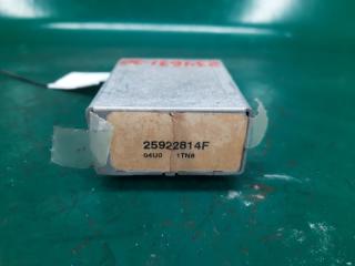 Блок электронный CAMRY 30 02-06 2005 Седан 2.4 2AZFE