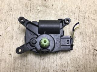 Моторчик заслонки печки CHRYSLER 200 14-16 2016