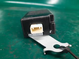 Блок управления центральным замком TOYOTA CAMRY 40 06-11 Седан 2.4 2AZFE