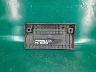 Площадка номерного знака передняя OUTLANDER 03-07 2004 Внедорожник 2.4 4G69