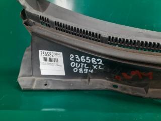Пластик под лобовое стекло / Жабо OUTLANDER XL 05-13 2006 Внедорожник 3.0 6B31