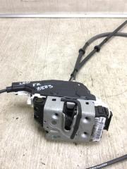 Замок двери передний правый CHRYSLER 200 14-16 UF 2.4 ED6