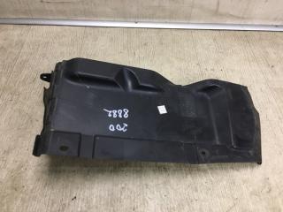 Дефлектор радиатора правый 200 14-16 2016 UF 2.4 ED6