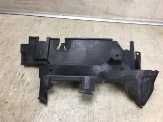 Дефлектор радиатора левый 200 14-16 2016 UF 2.4 ED6