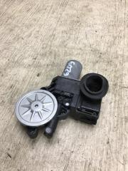 Моторчик стеклоподъемника передний левый CAMRY 55 14-17 2016 ASV50 2.5 2ARFE