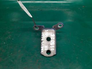 Петля двери нижняя задняя правая TOYOTA YARIS 05–11 Хэтчбек 1.5 1NZ-FE