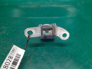Петля двери нижняя задняя правая YARIS 05–11 2008 Хэтчбек 1.5 1NZ-FE