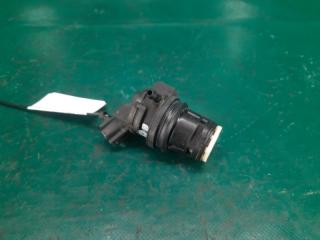 Насос омывателя стекла задний TOYOTA YARIS 05–11 Хэтчбек 1.5 1NZ-FE