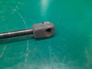 Амортизатор крышки багажника MAZDA 3 BK 03-08 Хэтчбек 2.3 L3