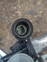 Стеклоподъемник задний левый TOYOTA AURIS 06-12