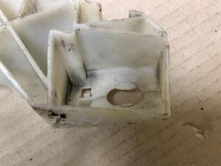 Кронштейн переднего бампера (на крыле) правый NISSAN ROGUE 08-15 Внедорожник 2.5 QR25DE