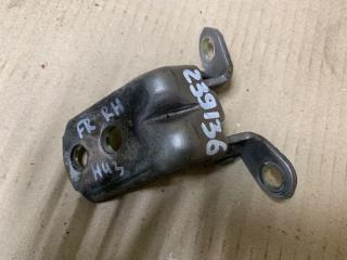 Петля двери нижняя передняя правая ROGUE 08-15 2009 Внедорожник 2.5 QR25DE