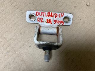 Петля крышки багажника правая OUTLANDER 03-07 2002 Внедорожник 2.4 4G64