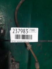 Суппорт тормозной передний левый TOYOTA YARIS 05–11 Хэтчбек 1.5 1NZ-FE