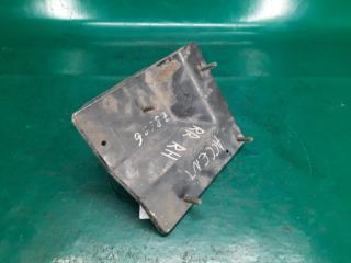 Кронштейн усилителя заднего бампера правый HYUNDAI ACCENT RB 10-