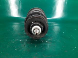 Амортизатор передний левый YARIS 05–11 2008 Хэтчбек 1.5 1NZ-FE