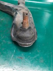 Рычаг передней подвески нижний правый TOYOTA YARIS 05–11 Хэтчбек 1.5 1NZ-FE