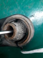 Рычаг передней подвески нижний правый YARIS 05–11 2008 Хэтчбек 1.5 1NZ-FE