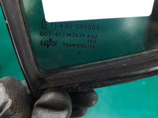 Стекло двери глухое переднее правое TOYOTA YARIS 05–11 Хэтчбек 1.5 1NZ-FE