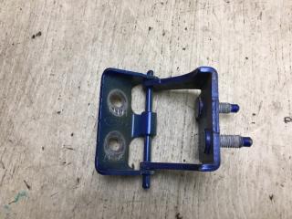 Петля крышки багажника левая FOCUS 10-18 2017 CB8 2.0 XQDA