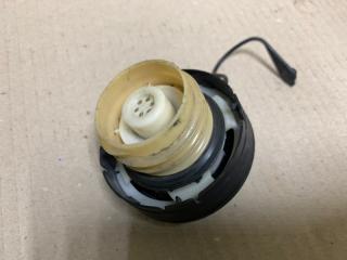 Крышка топливного бака HIGHLANDER 01-07 2002 Внедорожник 3.0 1MZFE