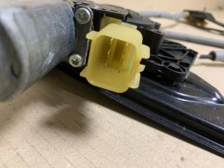 Стеклоподъемник передний правый FUSION 14- 2015 Седан C15HDTX