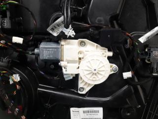 Стеклоподъемник передний правый INFINITI QX30 16-20 Внедорожник 2.0 20PET