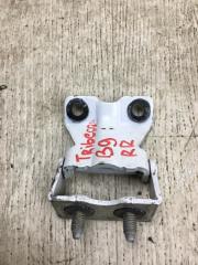 Петля крышки багажника задняя правая TRIBECA B9 05-07