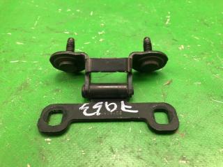 Петля крышки багажника задняя DODGE JOURNEY 08-20 2008