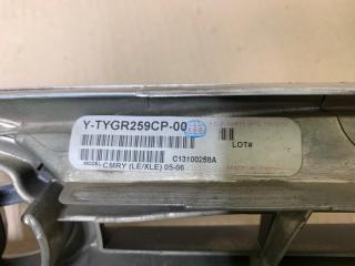 Решетка радиатора CAMRY 30 02-06 2006 Седан 2.4 2AZFE