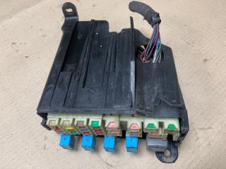 Блок предохранителей моторный отсек CAMRY 30 02-06 2004 Седан 2.4 2AZFE