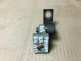 Петля двери нижняя задняя правая PASSAT B8 14- 2018 Седан 2.0 DDSA