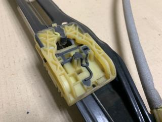 Стеклоподъемник передний правый FUSION 14- 2013 Седан C20EDEF