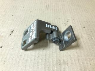 Петля двери нижняя задняя левая JEEP CHEROKEE 14- Внедорожник 2.4