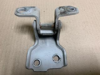 Петля двери нижняя передняя левая SUZUKI SX4 06-13 Седан 2.0 J20A