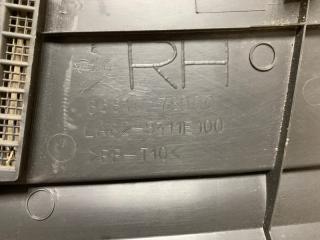 Пластик под лобовое стекло / Жабо правый QX56 / TITAN / ARMADA 04-16 2006 Внедорожник VK56DE