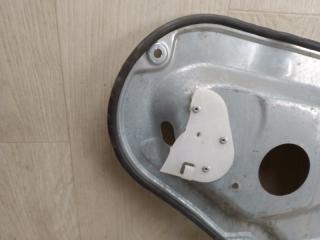 Стеклоподъемник задний правый SORENTO XM 09-14 2012 XM 2.4 G4KJ