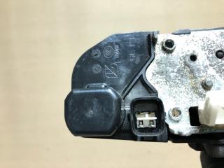 Замок двери задний левый 300 04-10 2008 Седан 3.5 EGG