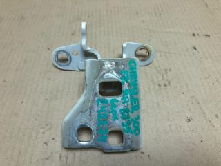 Петля двери верхняя передняя правая CHRYSLER 300 04-10 2008