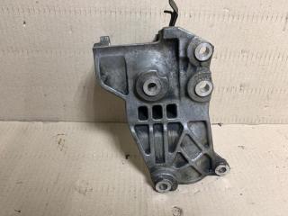 Кронштейн генератора INFINITI QX56 / TITAN / ARMADA 04-16 Внедорожник VK56DE