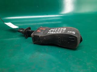 Ограничитель двери задний VOLKSWAGEN PASSAT B8 14- Седан 1.8 CPRA