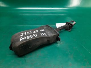 Ограничитель двери передний PASSAT B8 14- 2016 Седан 1.8 CPRA